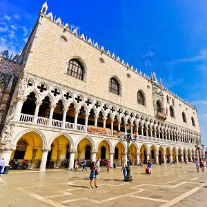Discover Venice Day Tour